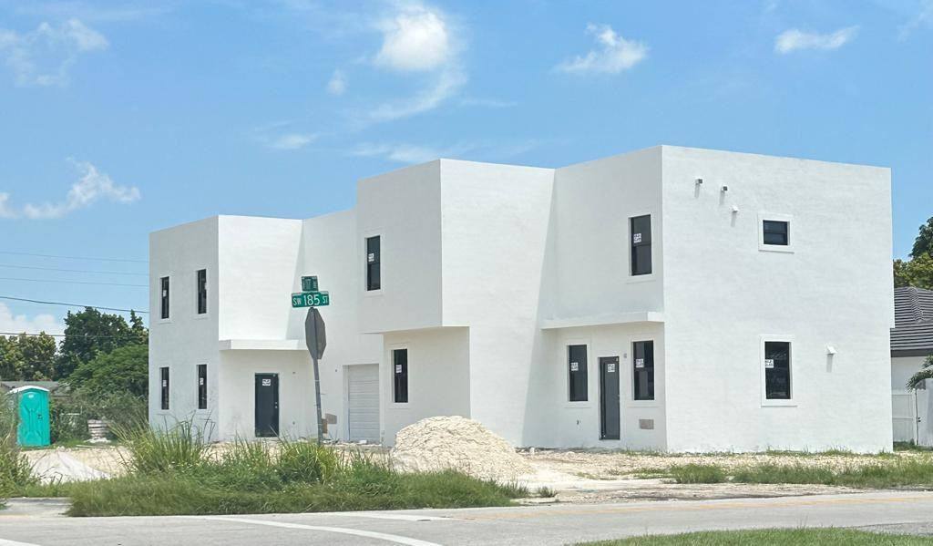 Finished duplex, South Florida